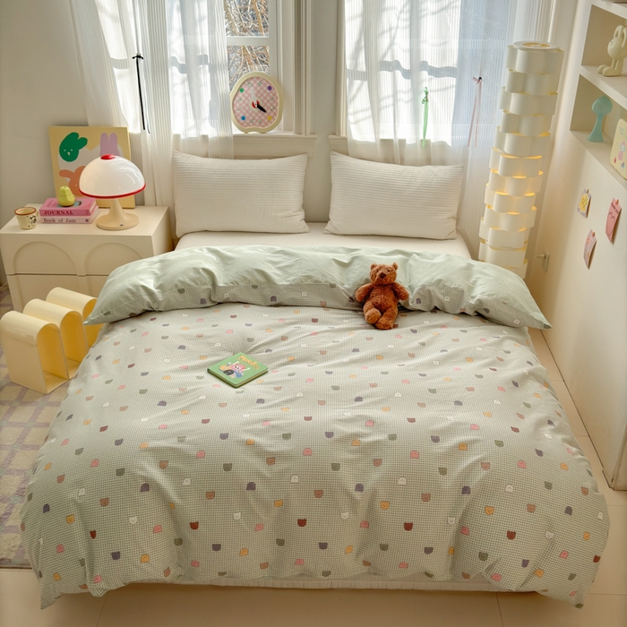 91家纺网 家纺一手货源 找家纺 清雅福 2025全棉13372小清新四件套和单被套早春系列第二批--单被套 熊豆豆·绿