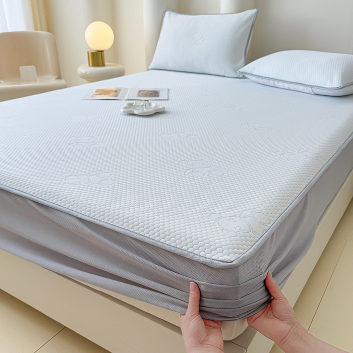 91家纺网 家纺一手货源 找家纺 小萌虎 2025新款冰豆豆凉席 床笠款 浅蓝