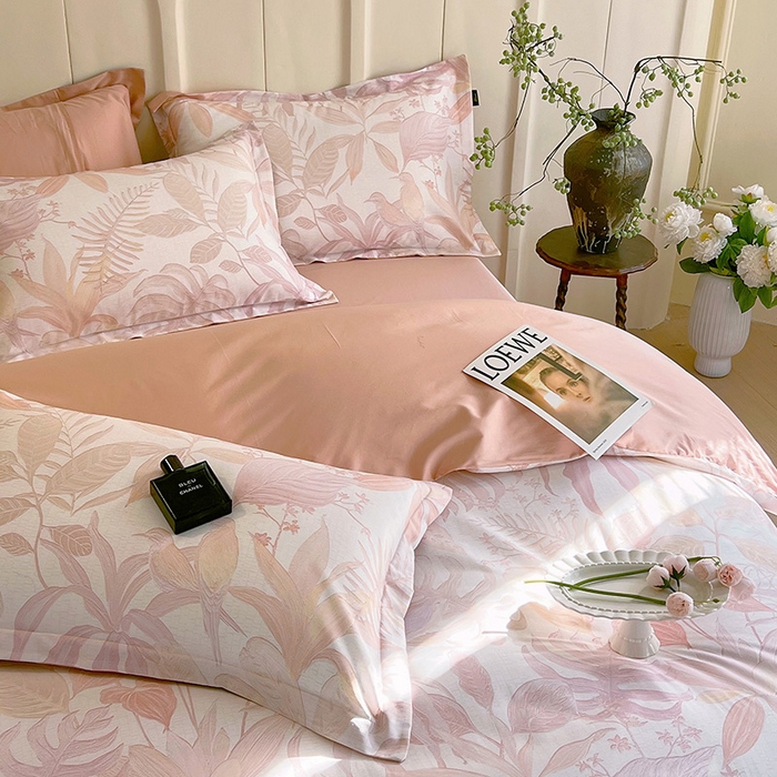 91家纺网 家纺一手货源 找家纺 梧桐树 2025新款100%全棉60S长绒棉套件 S22-深海秘境-粉