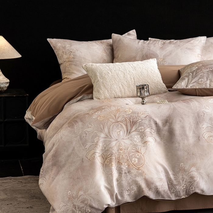 91家纺网 家纺一手货源 找家纺 立奥被业 2025新款60S数码印花四件套四件套 曼希-咖