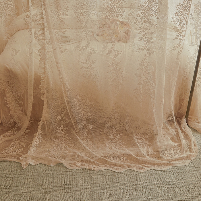 91家纺网 家纺一手货源 找家纺 2025新款浪漫落地蕾丝花边蚊帐905提花系带系列 905玫瑰庄园-奶油玉