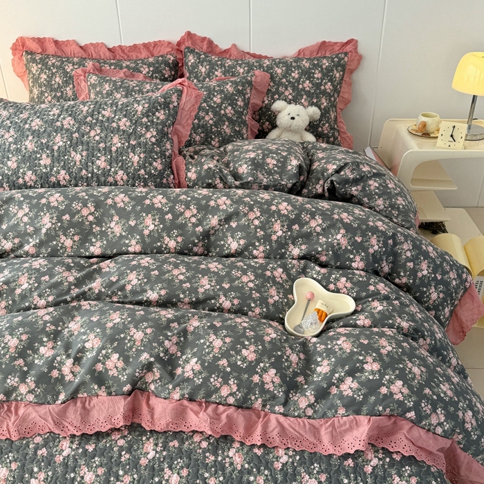 91家纺网 家纺一手货源 找家纺 添越 2024新款纯棉砂洗床盖暗香玫瑰