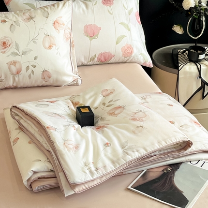 一加一 2025新款60S莱赛尔凉感蚕蛹蛋白夏被四件套 花意盈香-粉
