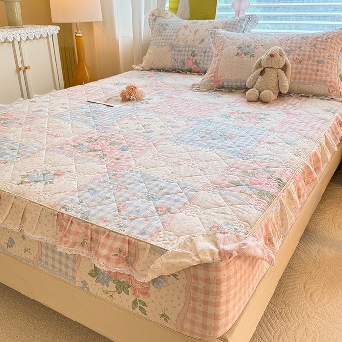 91家纺网 家纺一手货源 找家纺 美达家纺 2025新款全棉印花夹棉床笠 悦动心妍