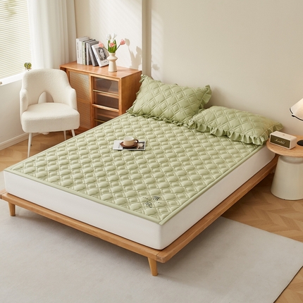 91家纺网 家纺一手货源 找家纺 （总）东宇 2025年新款A类亲肤水洗棉-羽丝棉床垫