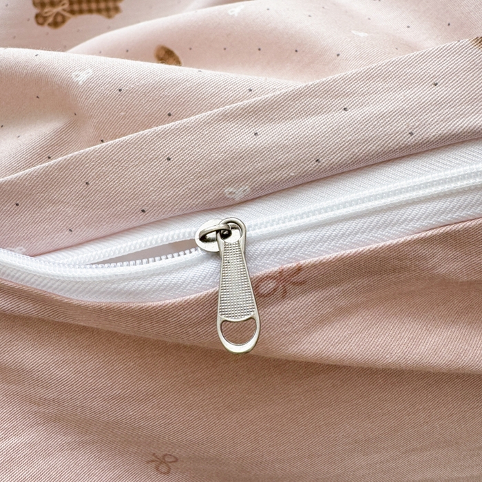 91家纺网 家纺一手货源 找家纺 清雅福 2025全棉13372小清新四件套和单被套早春系列第二批--四件套 喵小喵·咖