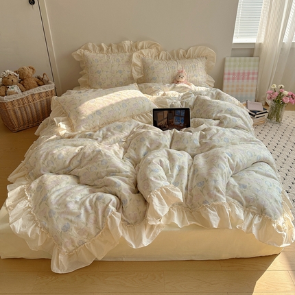 91家纺网 家纺一手货源 找家纺 （总）六巷胡同 2025新款韩系博主风花边款小碎花A类全棉双层纱四件套