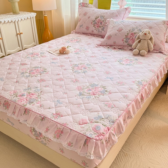 91家纺网 家纺一手货源 找家纺 美达家纺 2025新款全棉印花夹棉床笠 夏花依旧