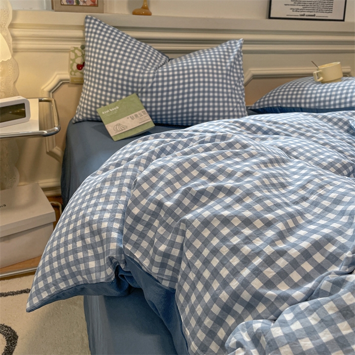 91家纺网 家纺一手货源 找家纺 盛秋家纺 2025新款水洗棉格子系列四件套 蓝小格+蓝灰