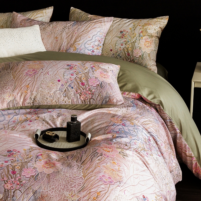 91家纺网 家纺一手货源 找家纺 立奥被业 2025新款60S数码印花四件套四件套 秘境绿