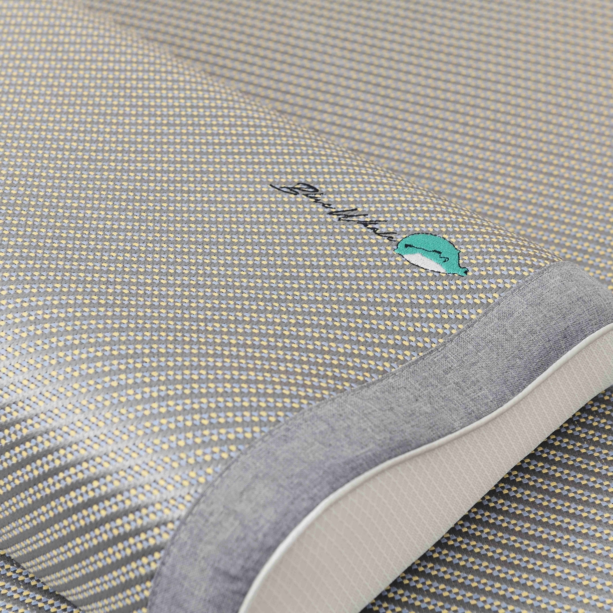 91家纺网 家纺一手货源 找家纺 小猫派 2025新款夏季冰藤乳胶枕套乳胶枕头套儿童记忆枕芯套 单枕套–冰藤小鲸鱼