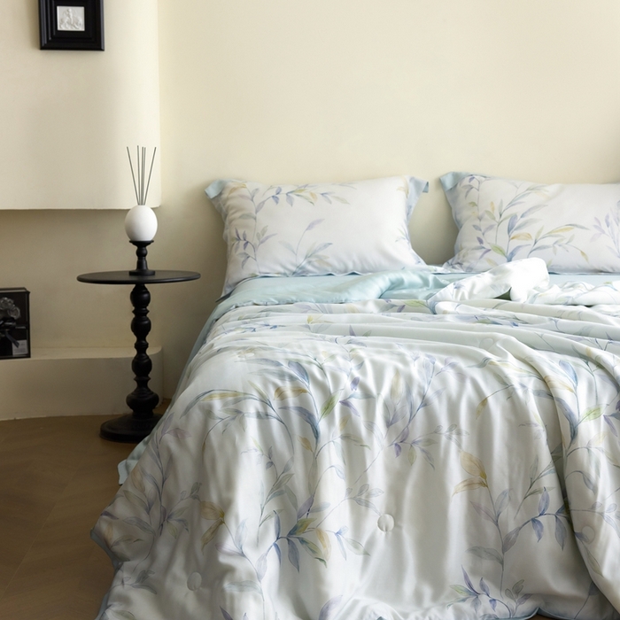 91家纺网 家纺一手货源 找家纺 黛舒家居 2025新款天丝印花夏被四件套 春晓雨梦