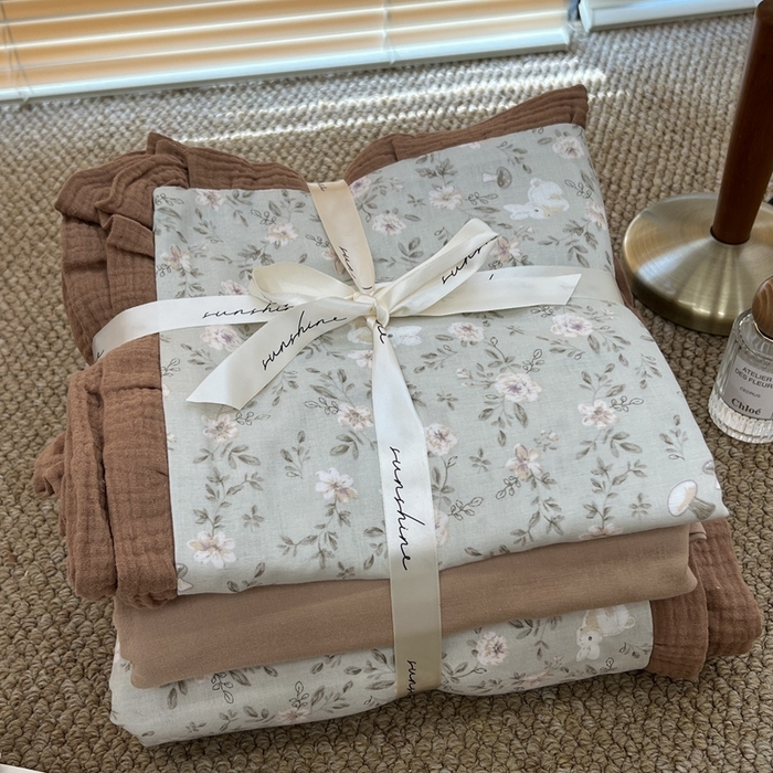 91家纺网 家纺一手货源 找家纺 荣轩 2024新款全棉印花双层纱四件套 皱皱纱花边款 醒春集