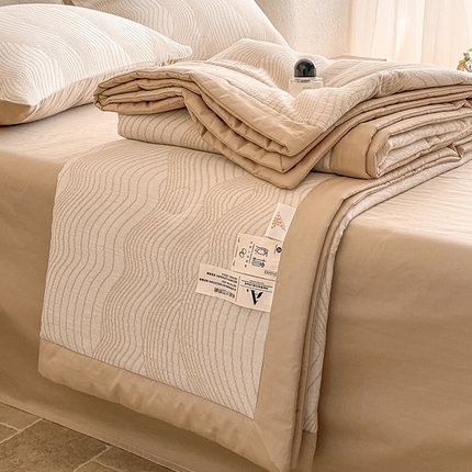 一加一家纺2025新款A类全棉三层纱色织提花大豆夏被四件套 波纹--咖