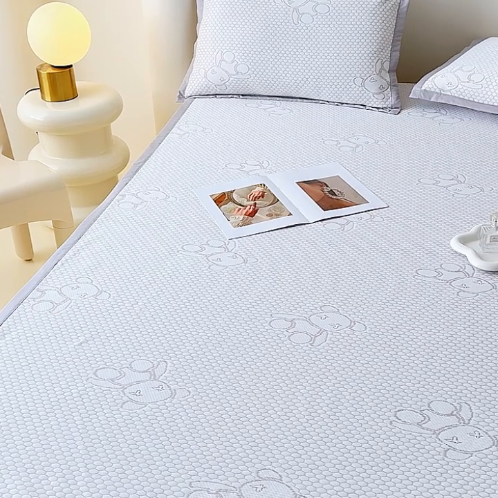 91家纺网 家纺一手货源 找家纺 小萌虎 2025新款冰豆豆凉席 床笠款 浅蓝