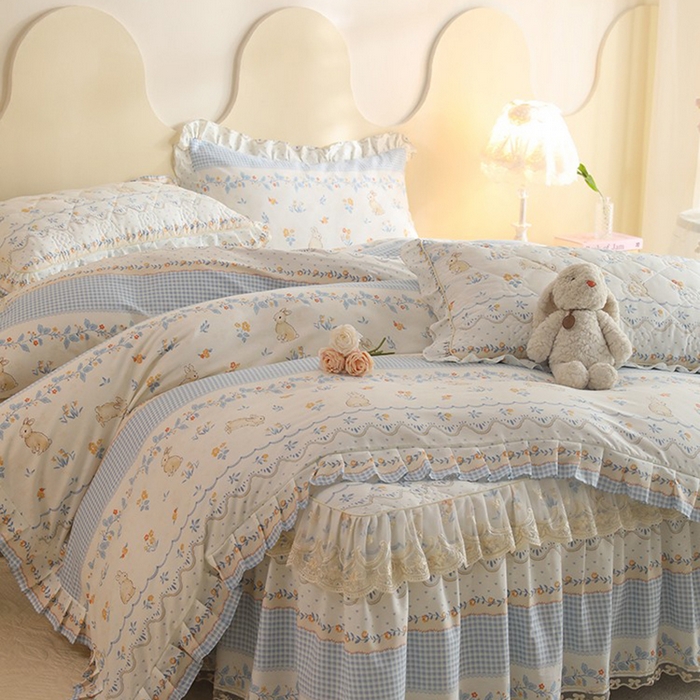 91家纺网 家纺一手货源 找家纺 美达家纺 2025新款全棉印花床裙四件套 花宠乐章-蓝