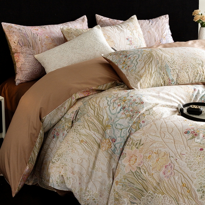 91家纺网 家纺一手货源 找家纺 立奥被业 2025新款60S数码印花四件套四件套 秘境咖