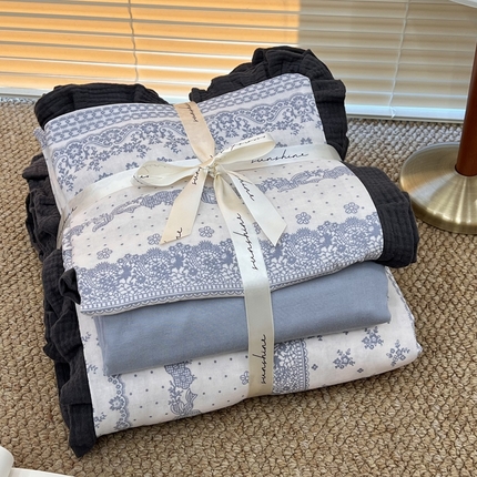 91家纺网 家纺一手货源 找家纺 （总）荣轩 2024新款全棉印花双层纱四件套 皱皱纱花边款