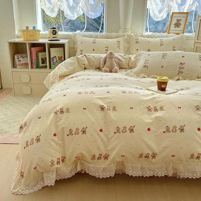 91家纺网 家纺一手货源 找家纺 （总）美梦家纺 2025新款A类全棉13372花边床盖四件套-白边