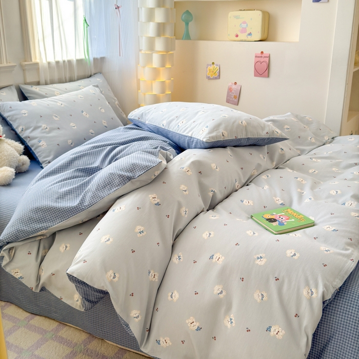 91家纺网 家纺一手货源 找家纺 清雅福 2025全棉13372小清新四件套和单被套早春系列第二批--四件套 小狗宝莉·蓝