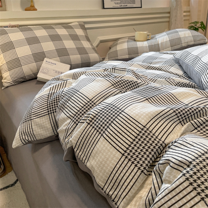 91家纺网 家纺一手货源 找家纺 盛秋家纺 2025新款水洗棉格子系列四件套罗格+中灰