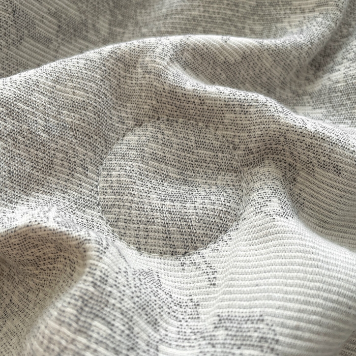 91家纺网 家纺一手货源 找家纺 一加一家纺2025新款A类全棉三层纱色织提花大豆夏被四件套 梦境--灰