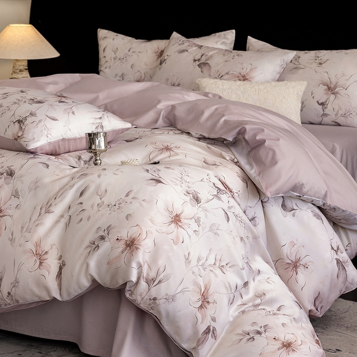 91家纺网 家纺一手货源 找家纺 立奥被业 2025新款60S数码印花四件套四件套 梵希-紫