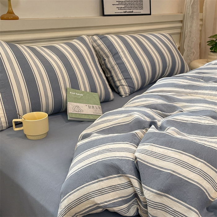 91家纺网 家纺一手货源 找家纺 盛秋家纺 2025新款水洗棉格子系列四件套蓝灰中条+海清