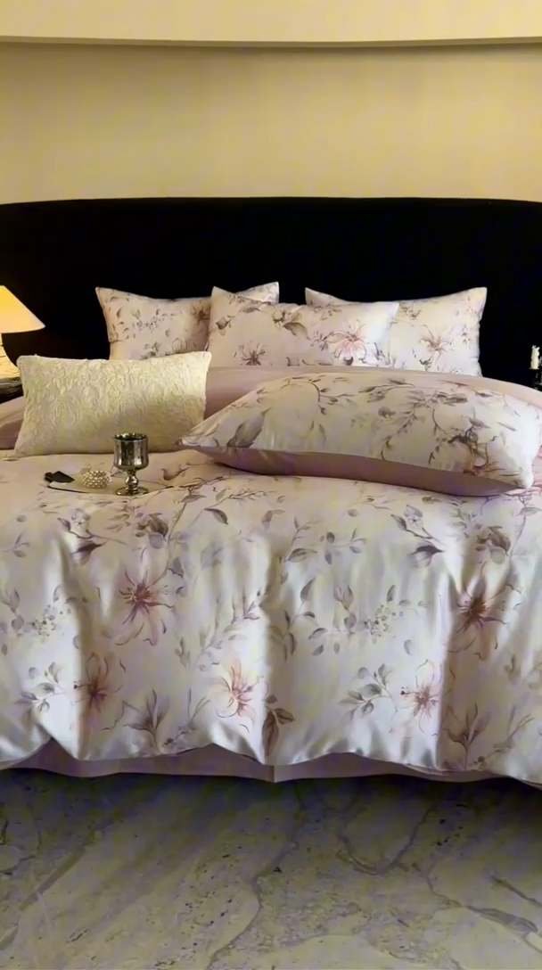 91家纺网 家纺一手货源 找家纺 立奥被业 2025新款60S数码印花四件套四件套 梵希-紫