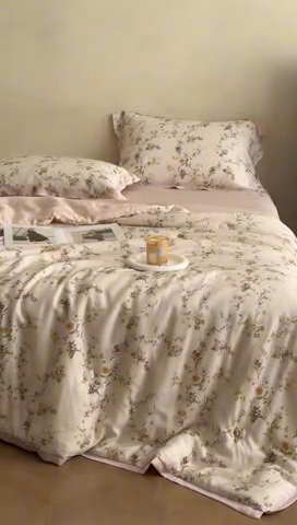 91家纺网 家纺一手货源 找家纺 黛舒家居 2025新款天丝印花夏被四件套 小雨录