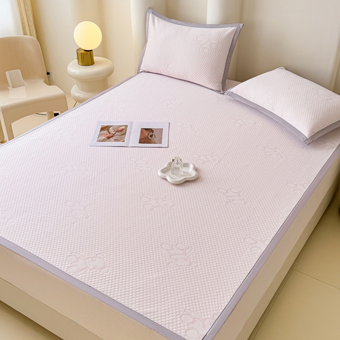 91家纺网 家纺一手货源 找家纺 小萌虎 2025新款冰豆豆凉席 凉席款 粉玉