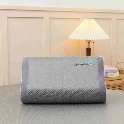 小猫派 2025新款夏季冰藤乳胶枕套乳胶枕头套儿童记忆枕芯套 单枕套–冰藤小鲸鱼