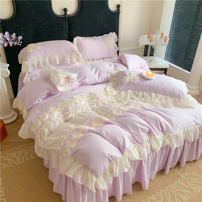 91家纺网 家纺一手货源 找家纺 富盛家纺 2025新款水洗亲肤棉盘花刺绣床裙款四件套公主风四件套甜蜜蜜系列 甜蜜蜜-紫