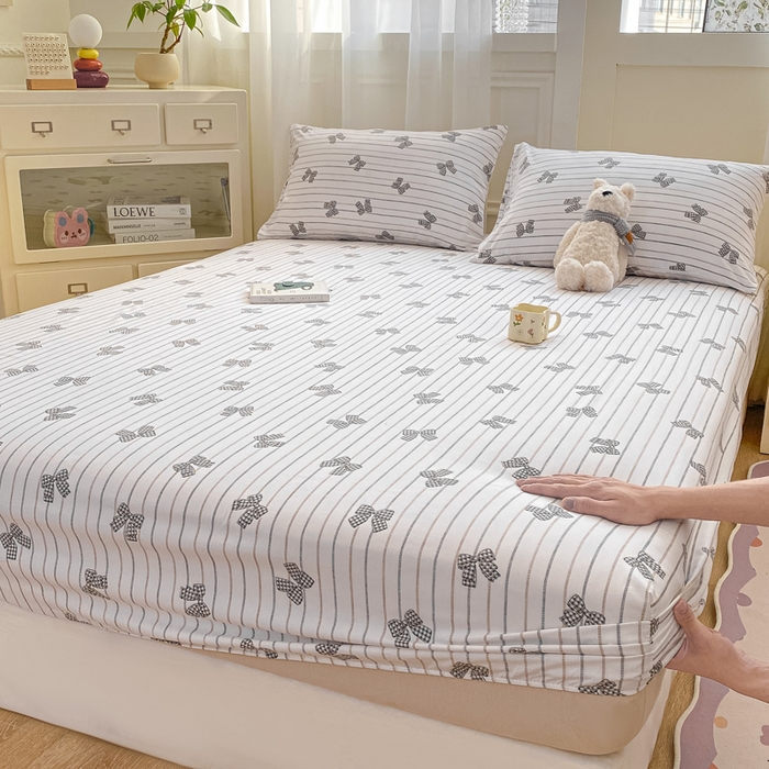 91家纺网 家纺一手货源 找家纺 芷凡家纺 2025新款水洗云朵棉印花床笠 蝴蝶梦