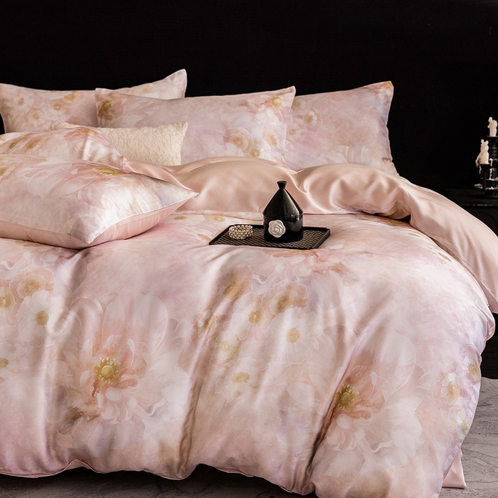 91家纺网 家纺一手货源 找家纺 立奥被业 2025年新款100%兰精天丝四件套天丝数码印花四件套 天仙子-粉