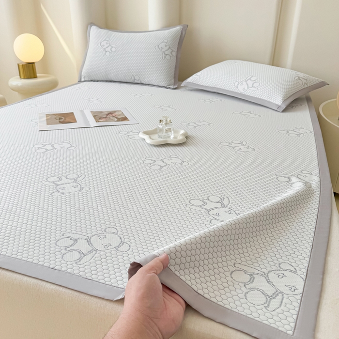 91家纺网 家纺一手货源 找家纺 小萌虎 2025新款冰豆豆凉席 凉席款 灰色