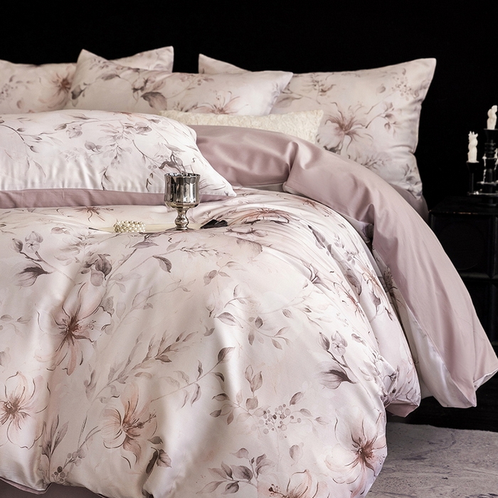 91家纺网 家纺一手货源 找家纺 立奥被业 2025新款60S数码印花四件套四件套 梵希-紫