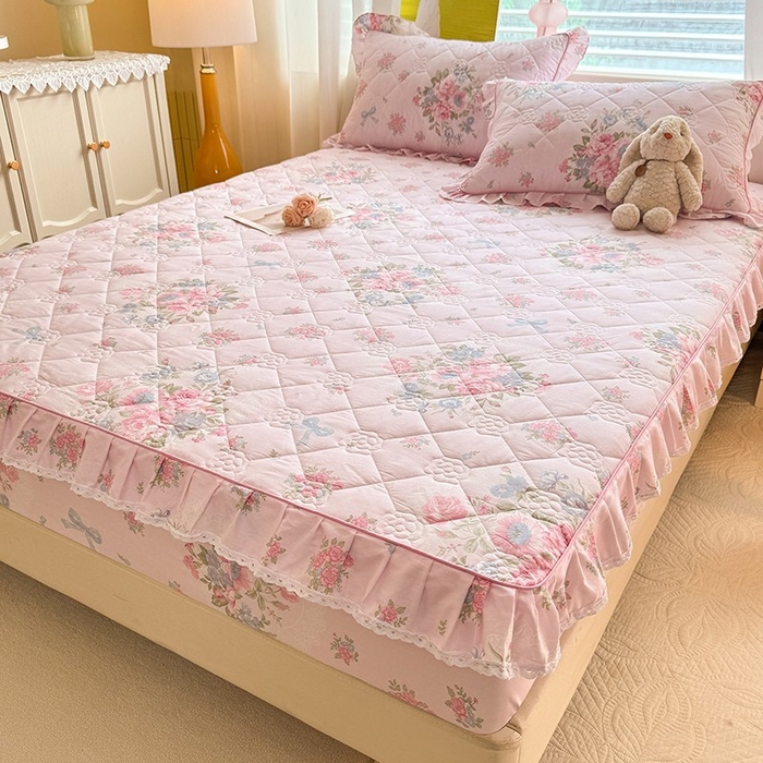 91家纺网 家纺一手货源 找家纺 美达家纺 2025新款全棉印花夹棉床笠 夏花依旧