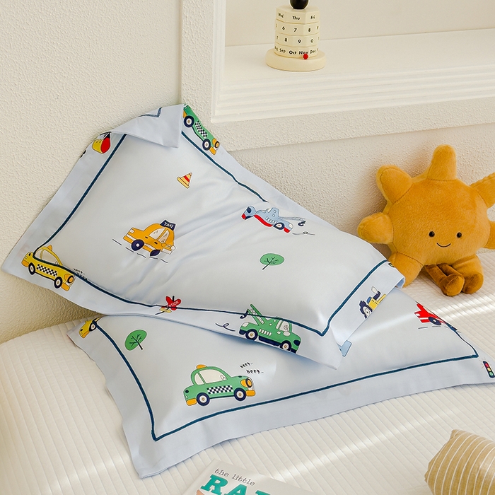 91家纺网 家纺一手货源 找家纺 良佐生活 2025新款50支天丝印花枕套  汽车小镇