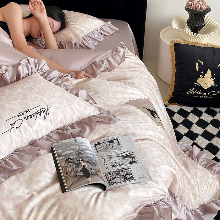 91家纺网 家纺一手货源 找家纺 （总）赫帛 2025新款赫本猫联名系列四件套-豹纹猫咪