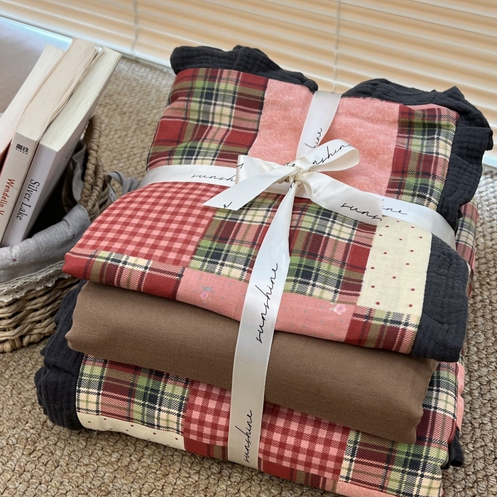 91家纺网 家纺一手货源 找家纺 荣轩 2024新款全棉印花双层纱四件套 皱皱纱花边款 甜心生巧