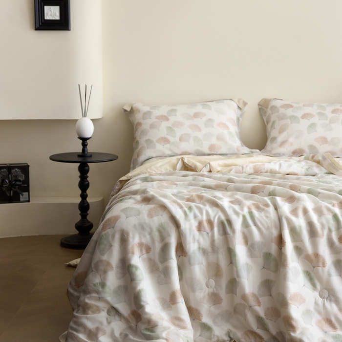 91家纺网 家纺一手货源 找家纺 黛舒家居 2025新款天丝印花夏被四件套 林间秘信