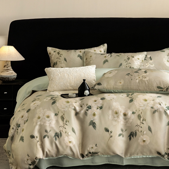 91家纺网 家纺一手货源 找家纺 立奥被业 2025年新款100%兰精天丝四件套天丝数码印花四件套 木兰花-绿