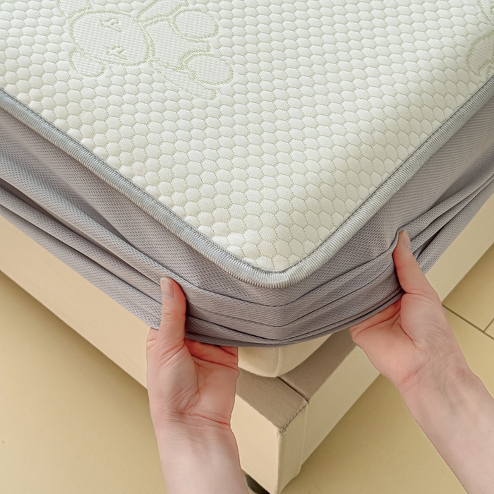 91家纺网 家纺一手货源 找家纺 小萌虎 2025新款冰豆豆凉席 床笠款 果绿