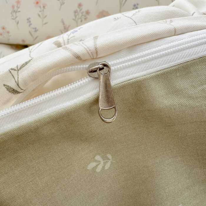 91家纺网 家纺一手货源 找家纺 清雅福 2025全棉13372小清新四件套和单被套早春系列第二批--四件套 梦回浅溪