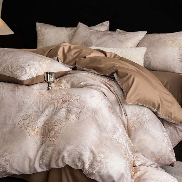 91家纺网 家纺一手货源 找家纺 立奥被业 2025新款60S数码印花四件套四件套 曼希-咖