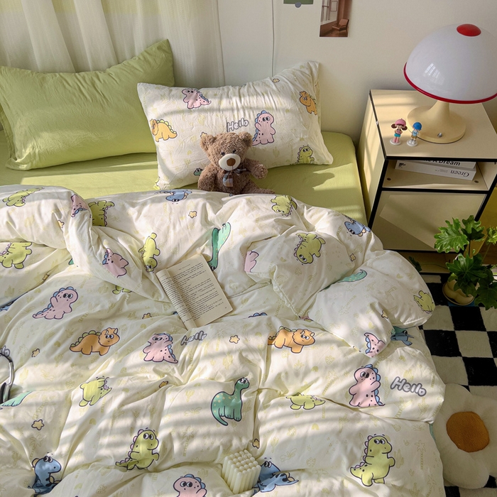 91家纺网 家纺一手货源 找家纺 仟人梦 2025新款水洗棉印花四件套 恐龙日记