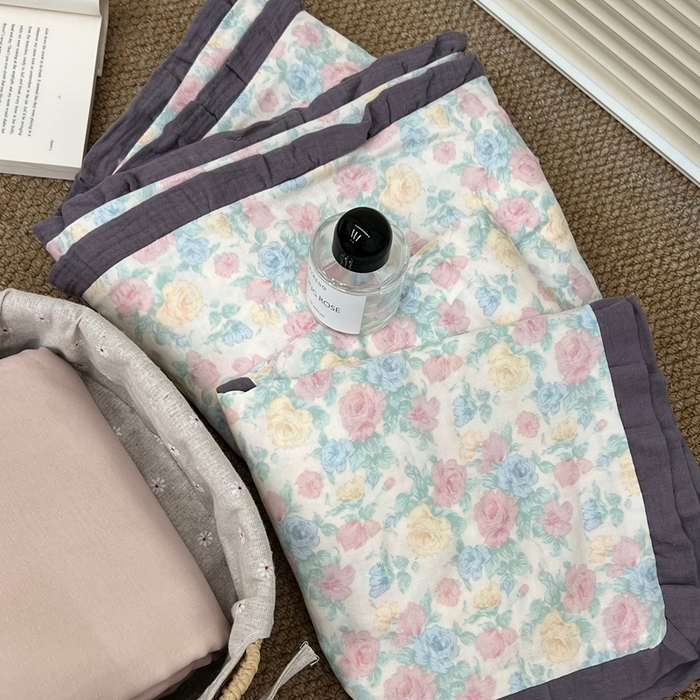 91家纺网 家纺一手货源 找家纺 荣轩 2024新款全棉印花双层纱四件套 皱皱纱花边款 桃野漫漫