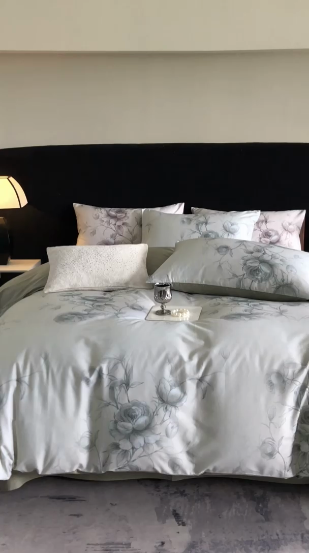 91家纺网 家纺一手货源 找家纺 立奥被业 2025新款60S数码印花四件套四件套 玫瑰绿