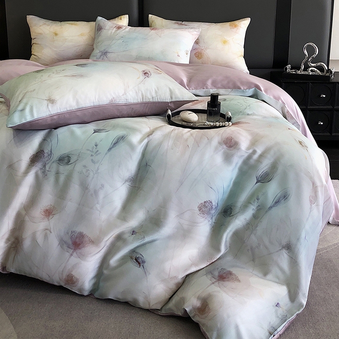 91家纺网 家纺一手货源 找家纺 立奥被业 2025年新款100%兰精天丝四件套天丝数码印花四件套 水仙紫